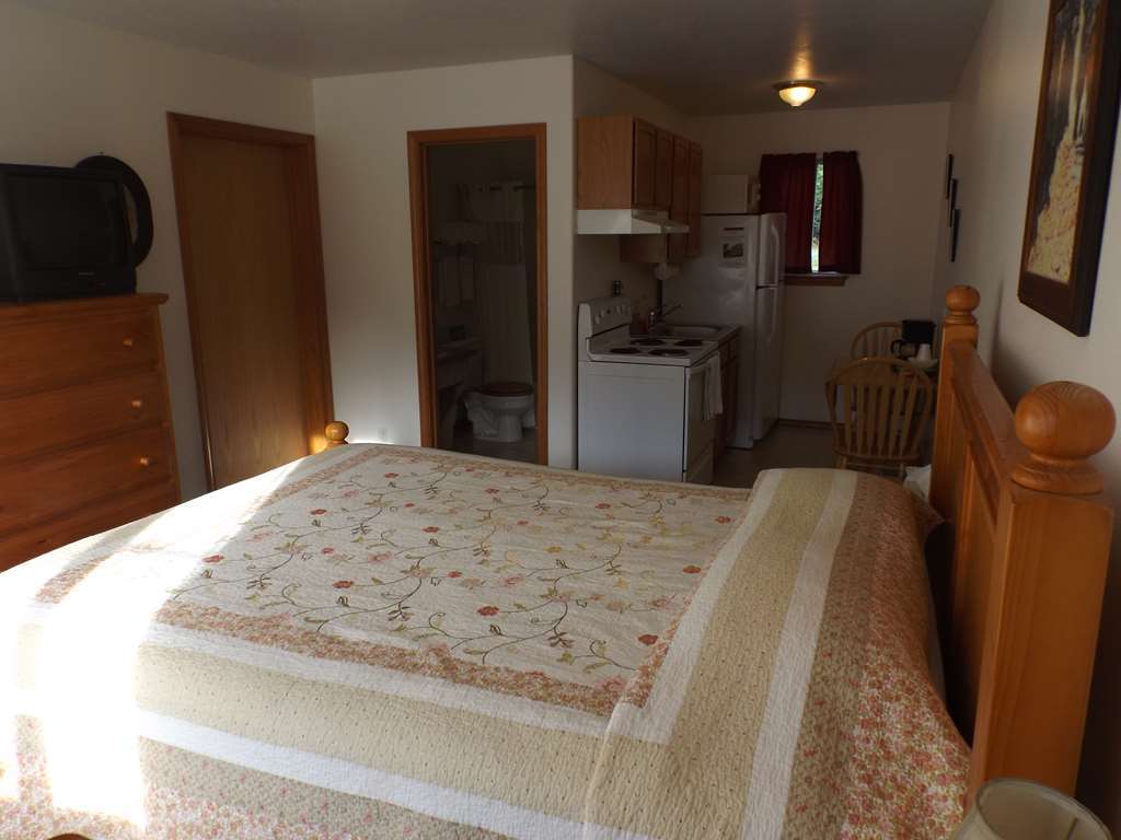 Clark Fork Lodge Δωμάτιο φωτογραφία